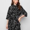 Relaxed New Collared Self Belted all Printed Half Sleeve Straight Women Co-Ord Set